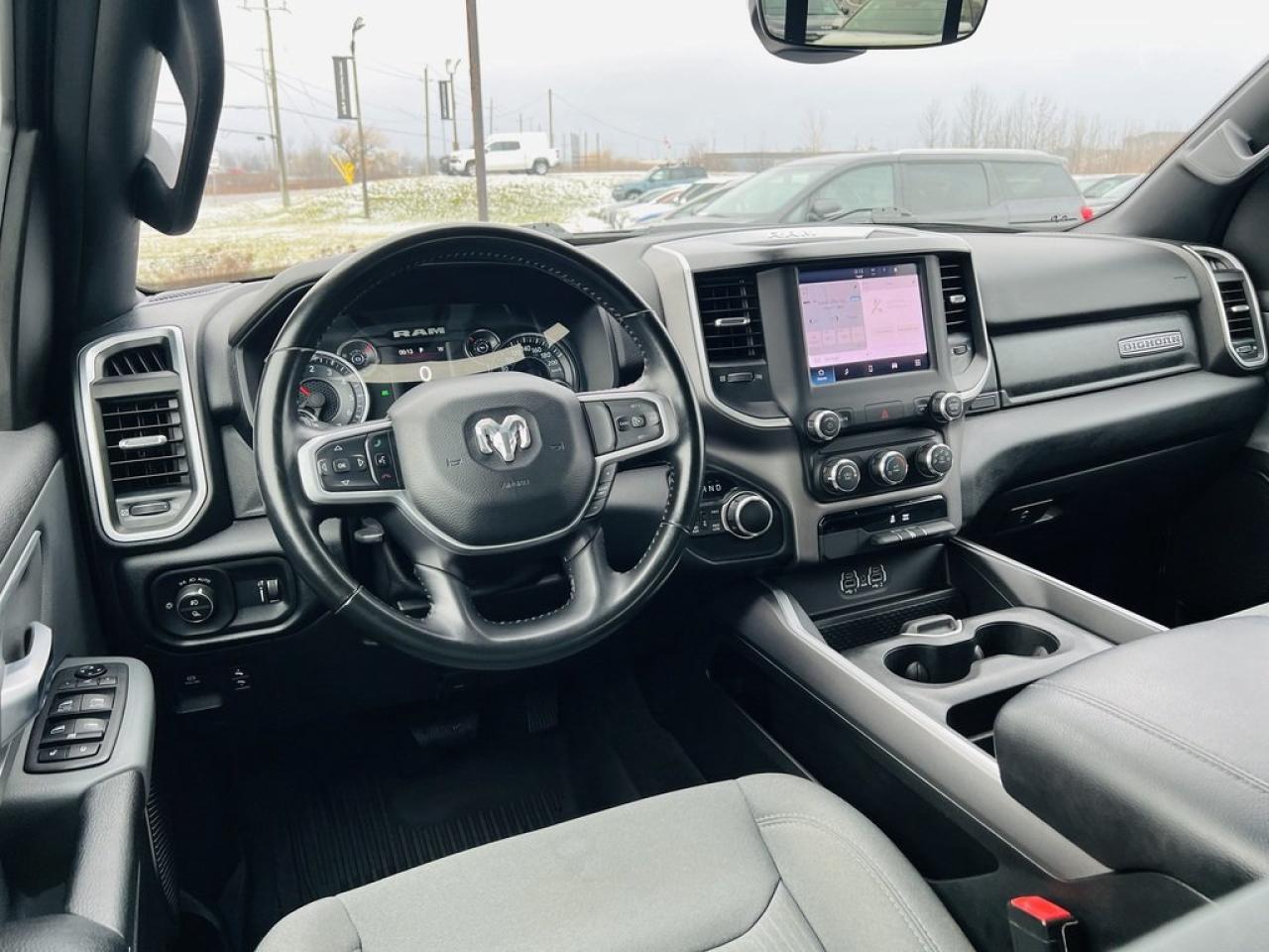 2022 RAM 1500 Big Horn Hemi Photo