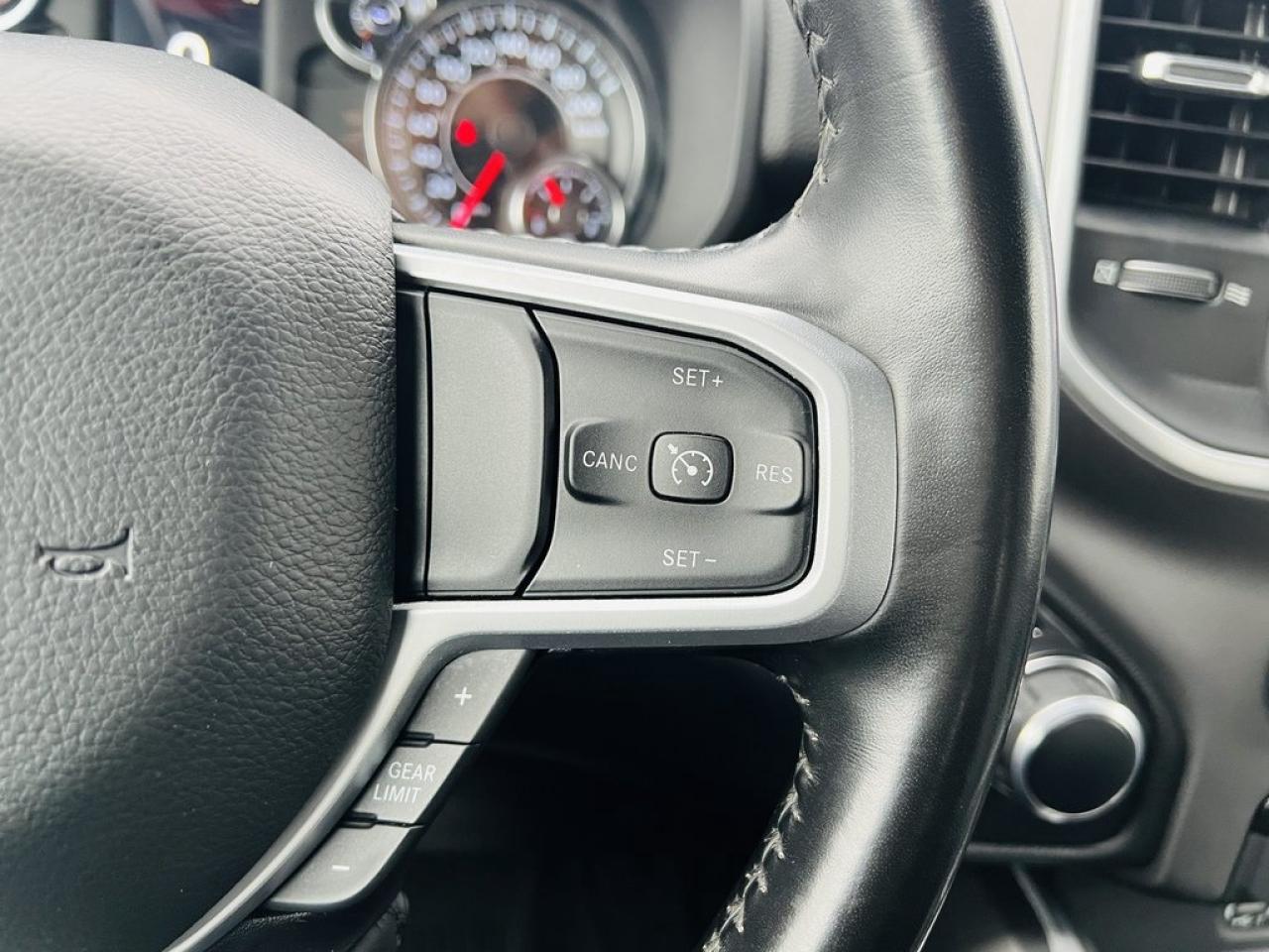 2022 RAM 1500 Big Horn Hemi Photo