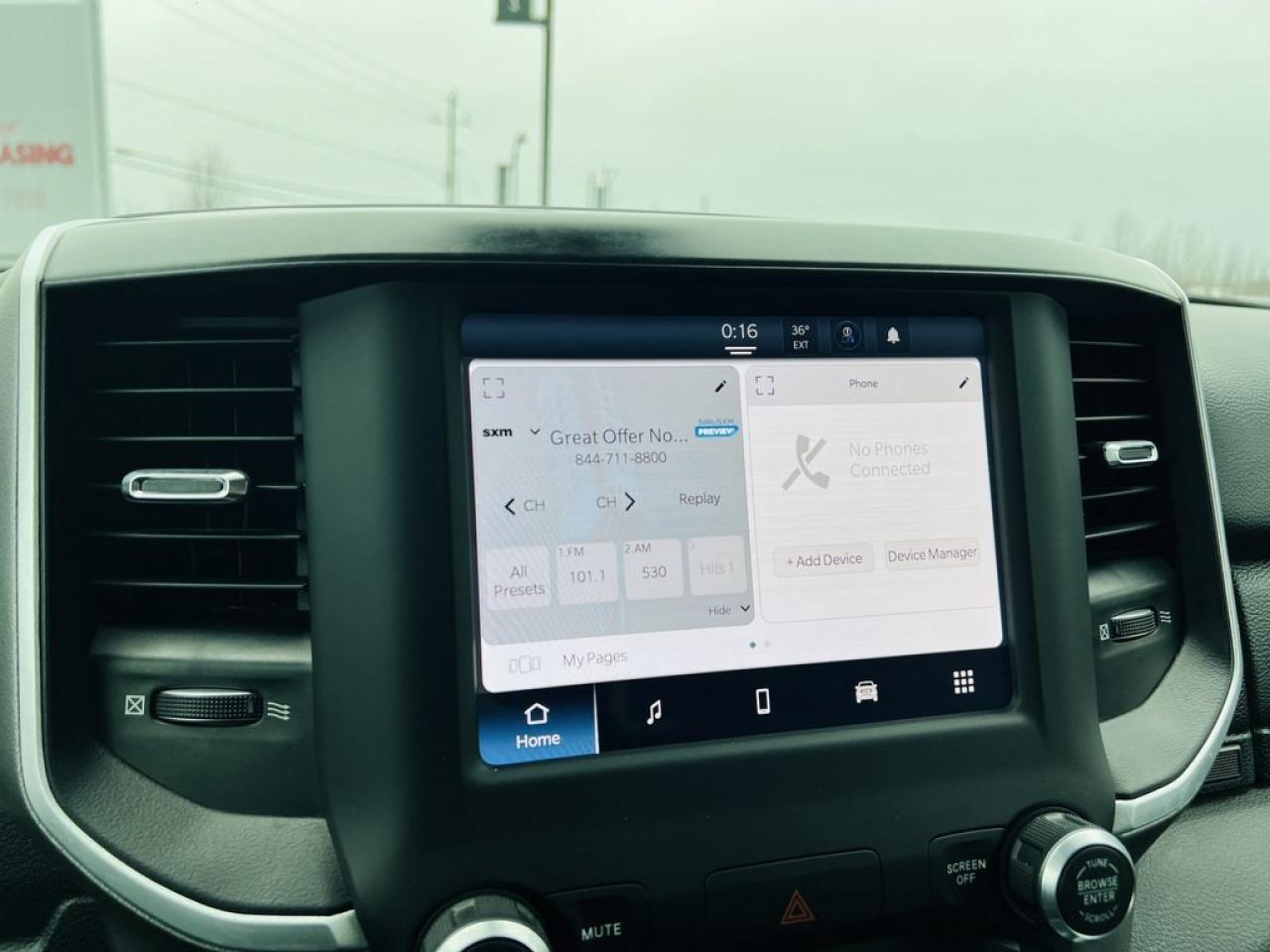 2022 RAM 1500 Big Horn Hemi Photo