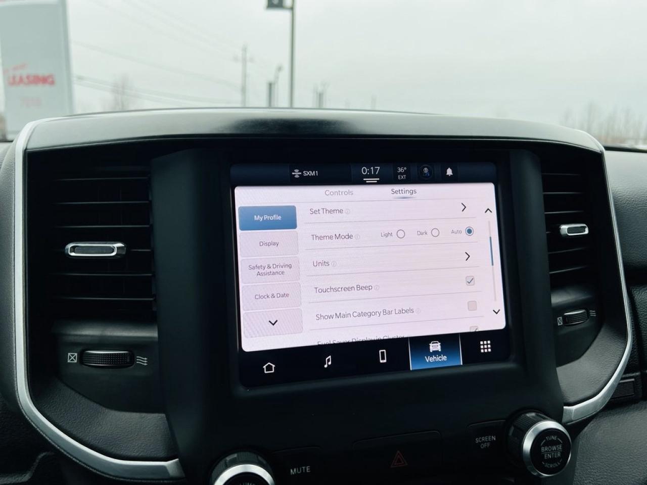 2022 RAM 1500 Big Horn Hemi Photo