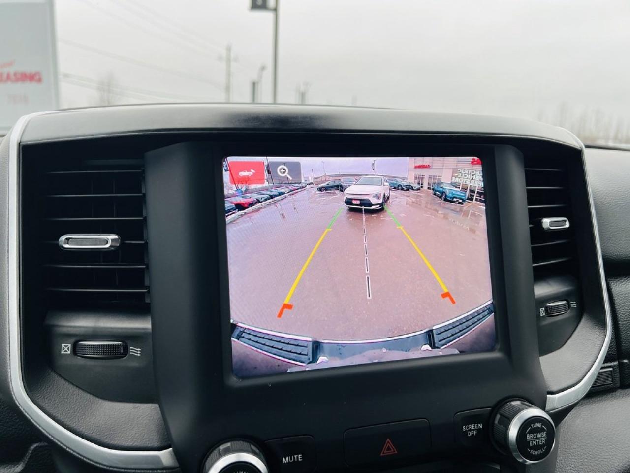 2022 RAM 1500 Big Horn Hemi Photo