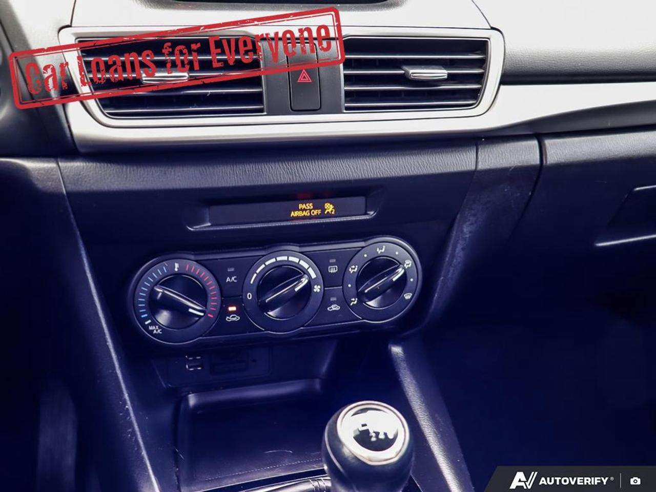 2018 Mazda MAZDA3 Sport GX Photo