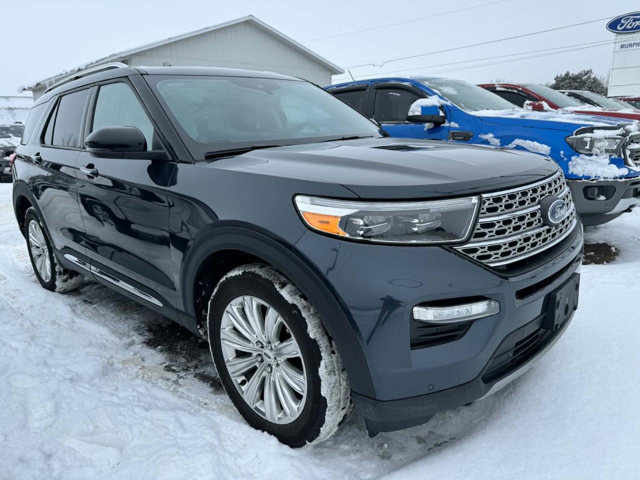 2023 Ford Explorer LIMITED Photo