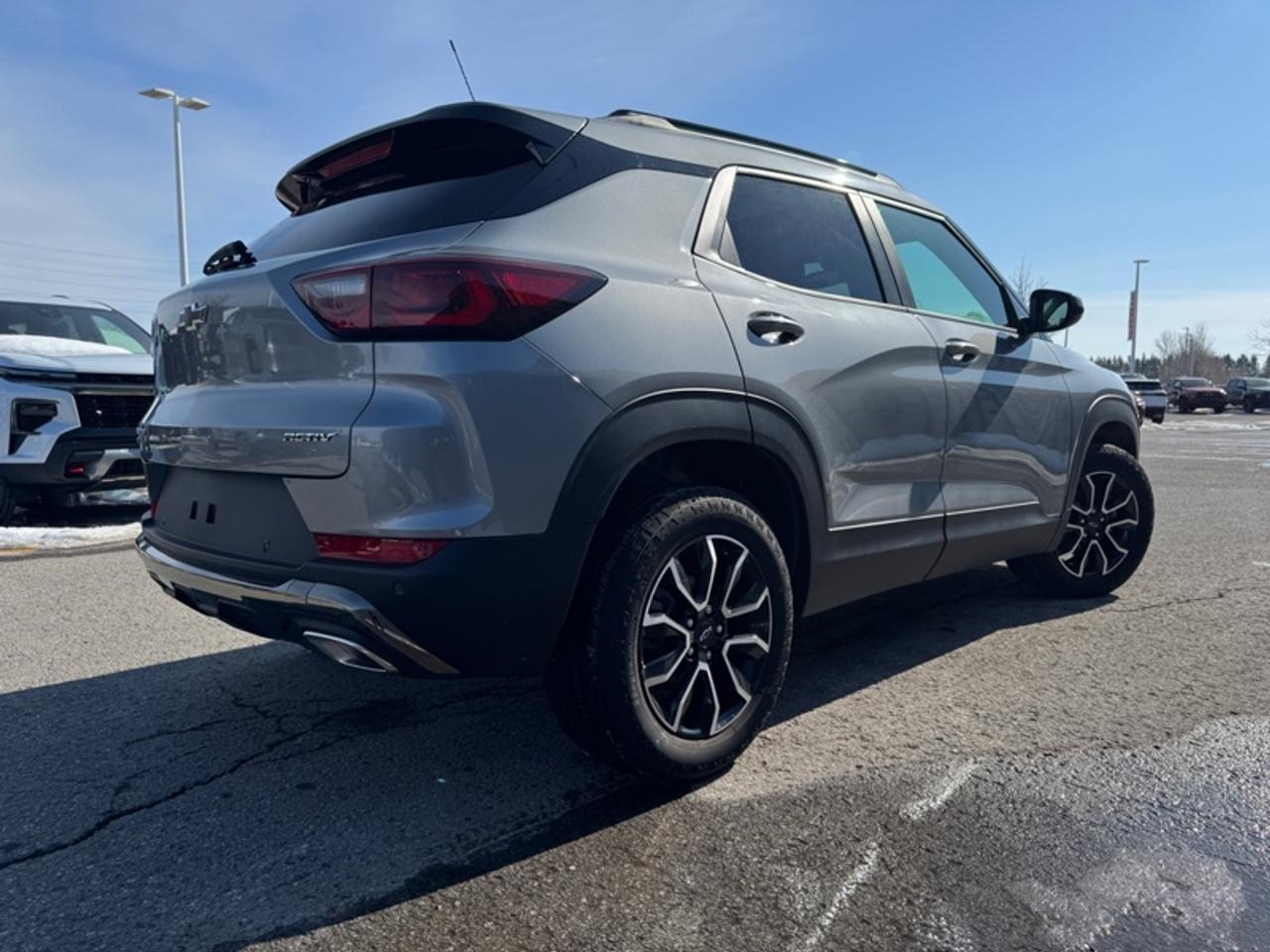 2026 Chevrolet TrailBlazer ACTIV  - Sunroof - Power Liftgate Photo4