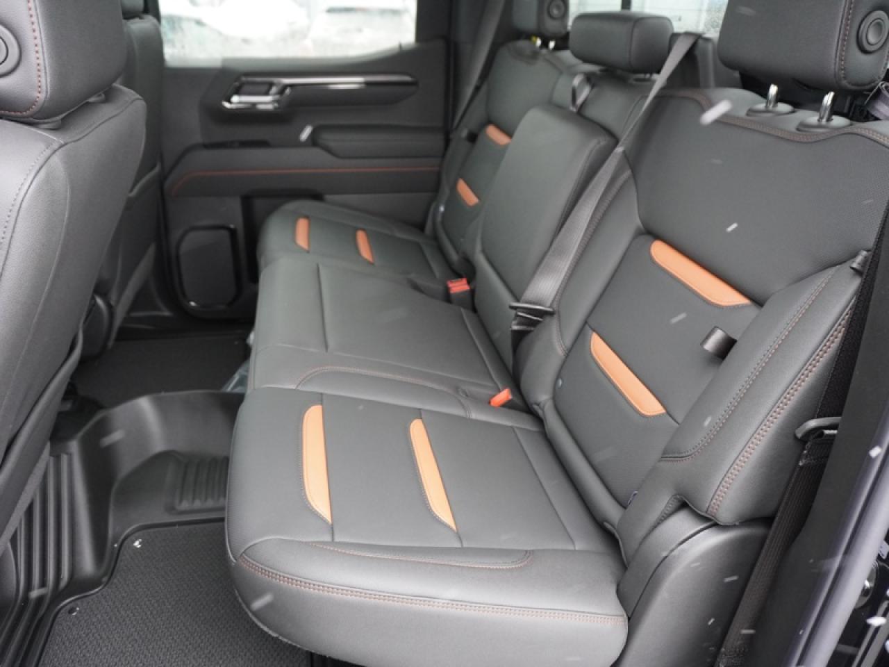 2026 GMC Sierra 1500 AT4  - Leather Seats - Sunroof Photo