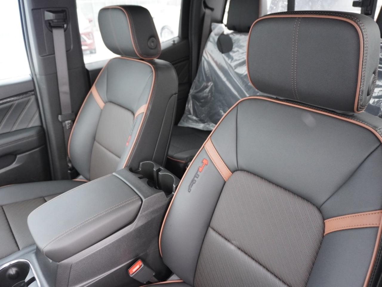 2026 GMC Canyon AT4  - Leather Seats Photo