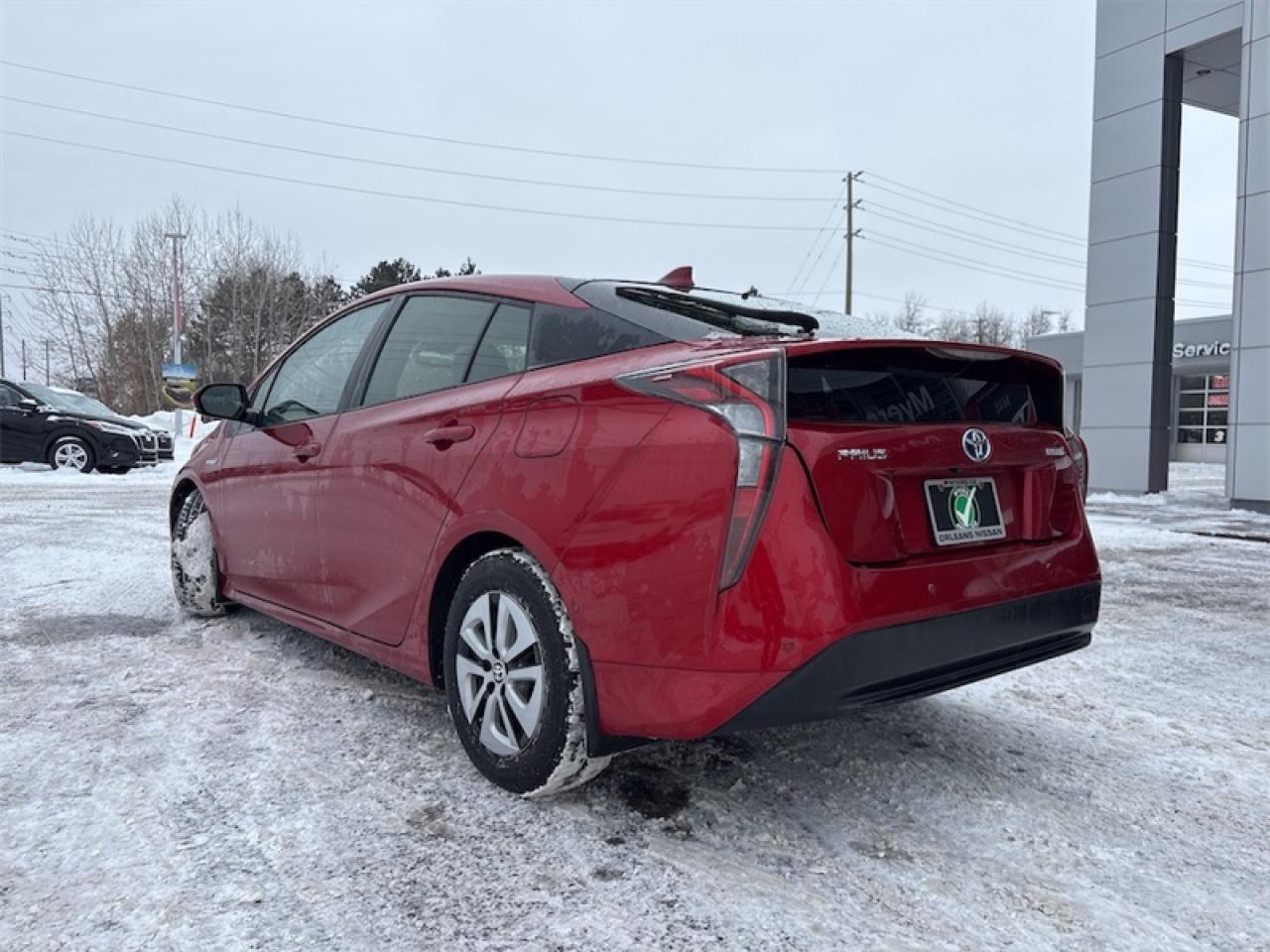 2017 Toyota Prius 4DR SDN AT  - Low Mileage Photo2