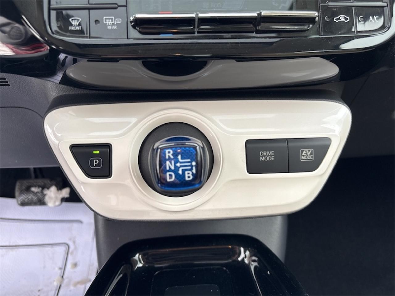 2017 Toyota Prius 4DR SDN AT  - Low Mileage Photo