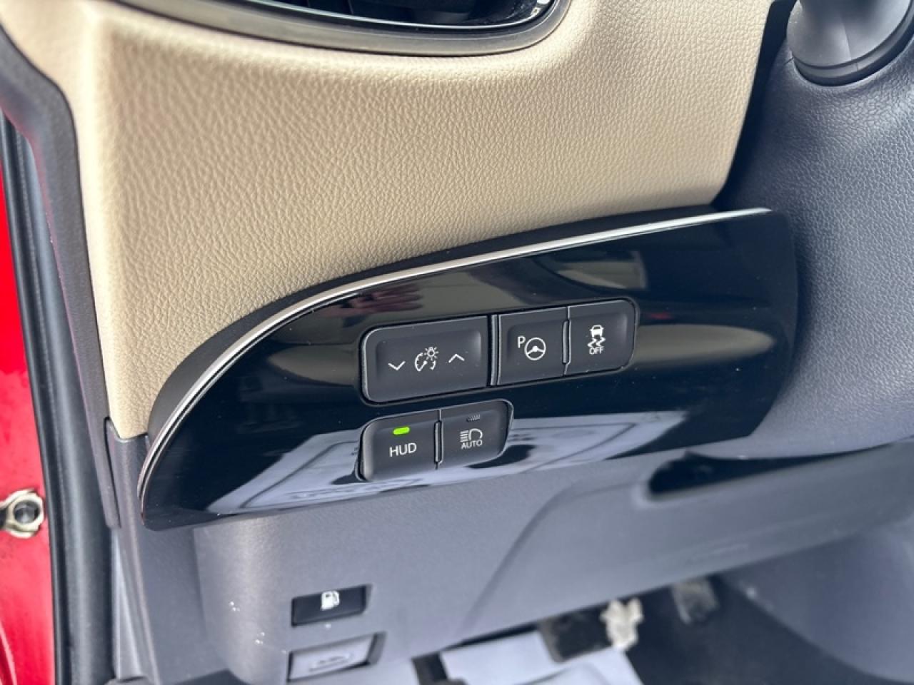 2017 Toyota Prius 4DR SDN AT  - Low Mileage Photo