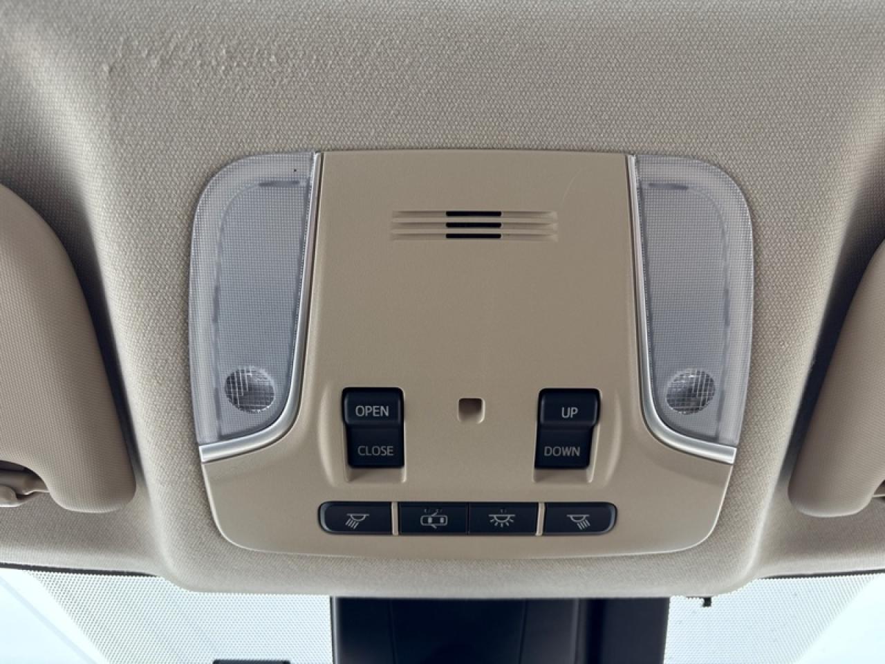 2017 Toyota Prius 4DR SDN AT  - Low Mileage Photo