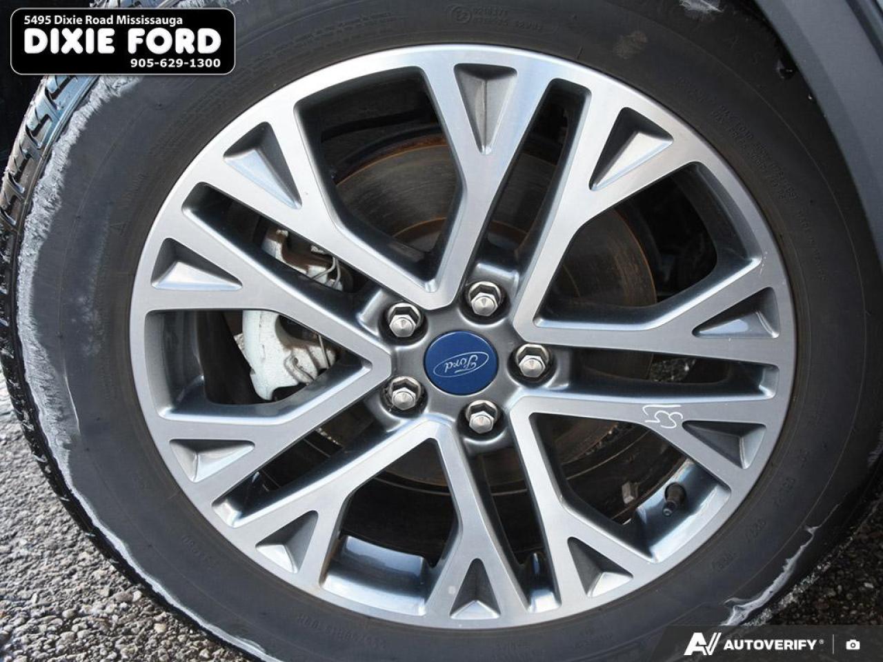 2022 Ford Escape SEL Hybrid Photo