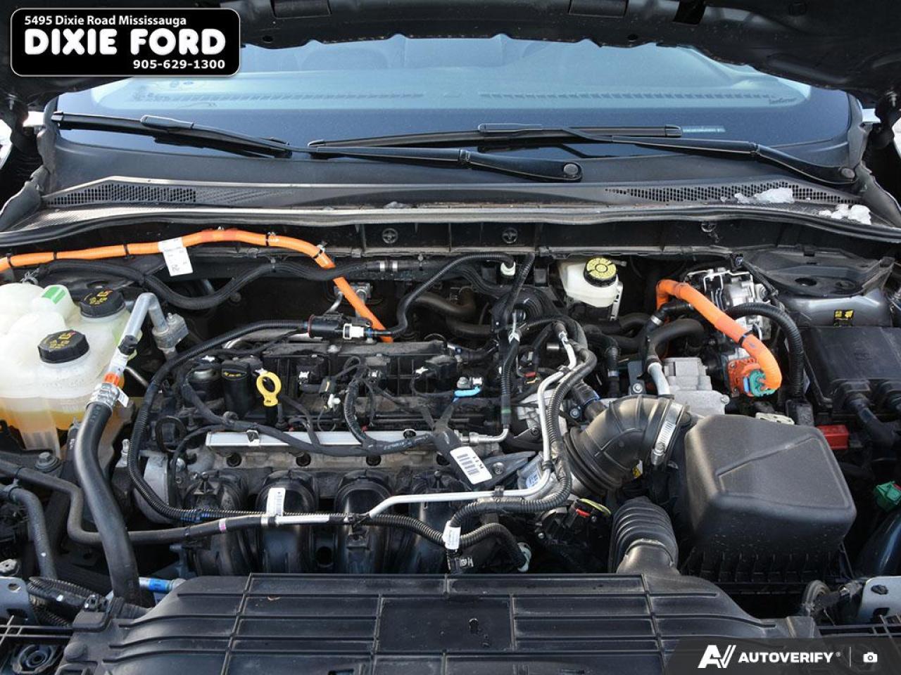 2022 Ford Escape SEL Hybrid Photo