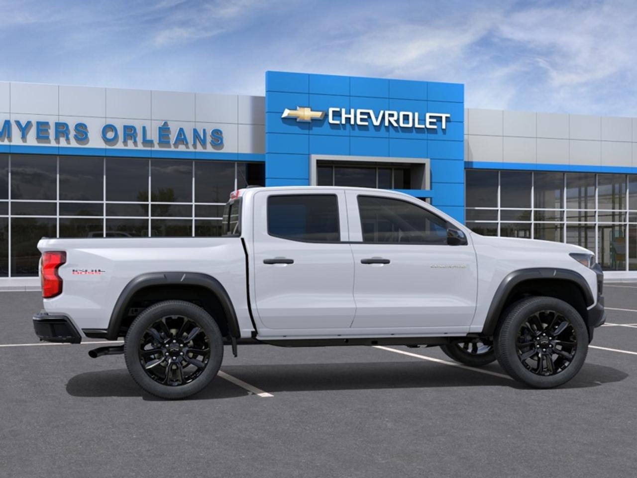 2026 Chevrolet Colorado 4WD Trail Boss  - Winter Tires Photo4