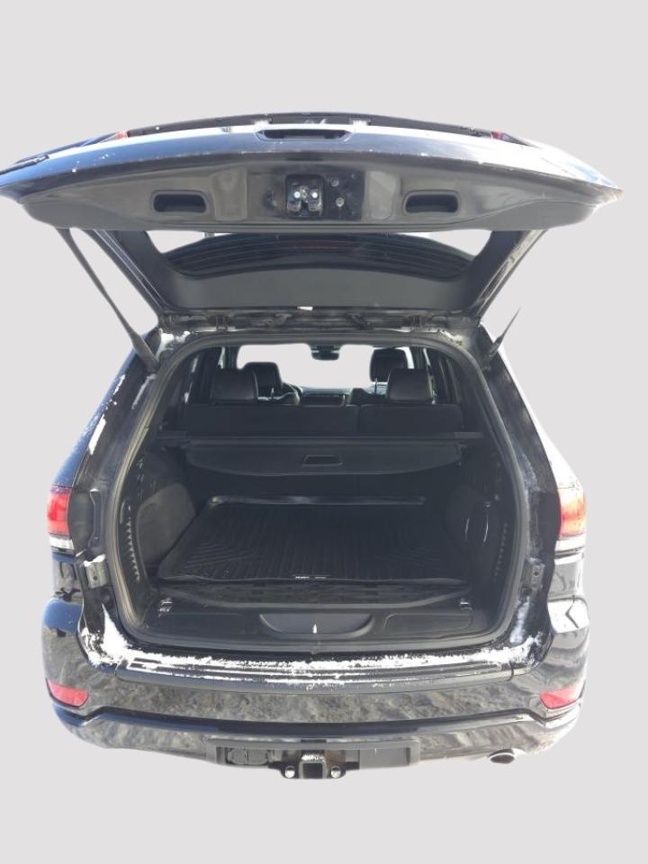 2020 Jeep Grand Cherokee Laredo Photo