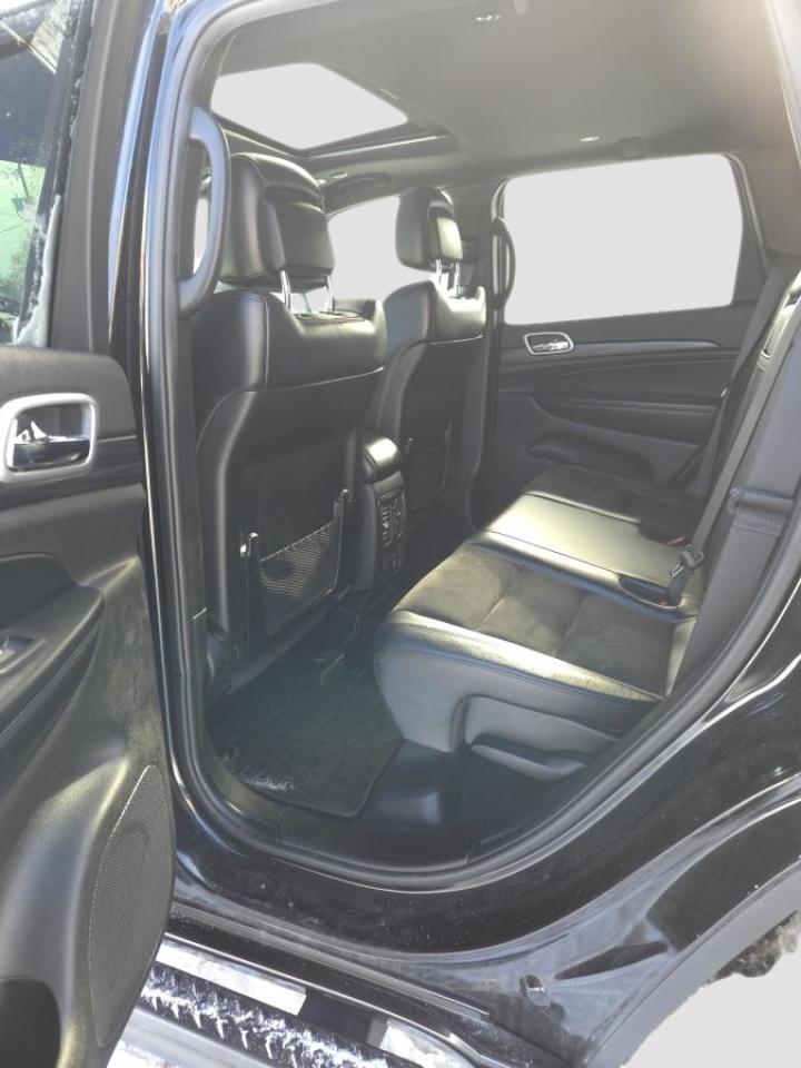 2020 Jeep Grand Cherokee Laredo Photo