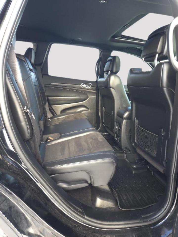 2020 Jeep Grand Cherokee Laredo Photo