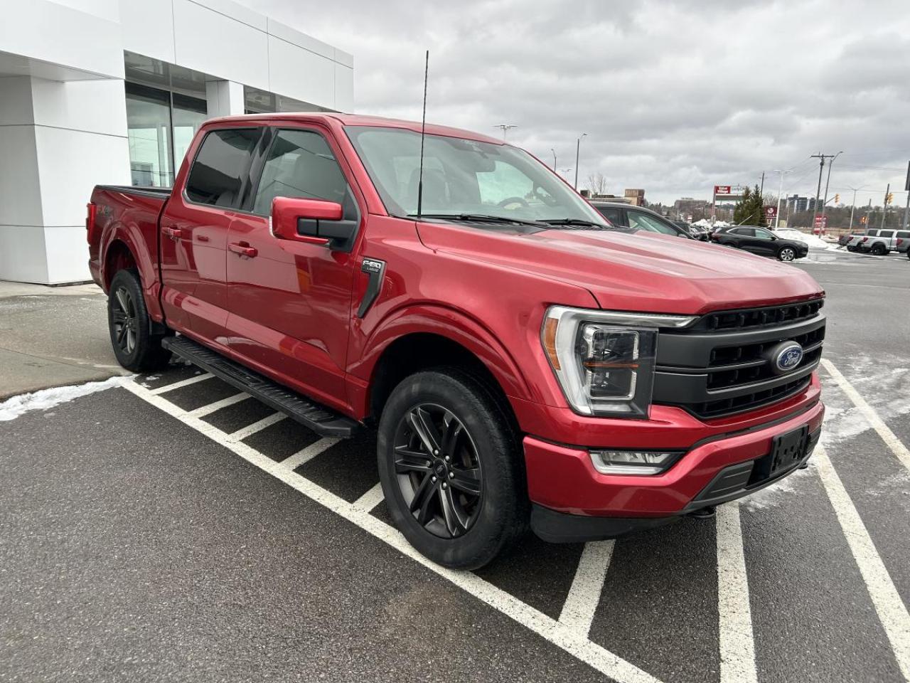 2021 Ford F-150 Lariat Photo2