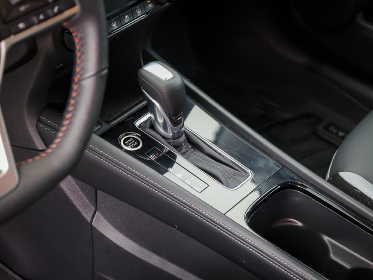 2024 Nissan Kicks SR  - Heated Seats -  Remote Start Photo