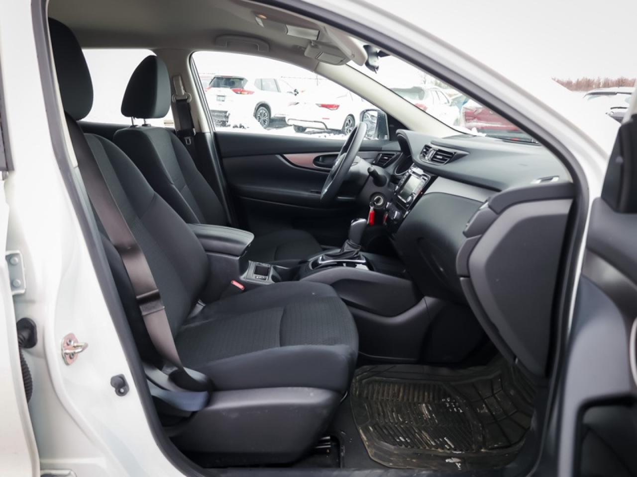 2023 Nissan Qashqai S  - Heated Seats -  Apple CarPlay - $171 B/W Photo