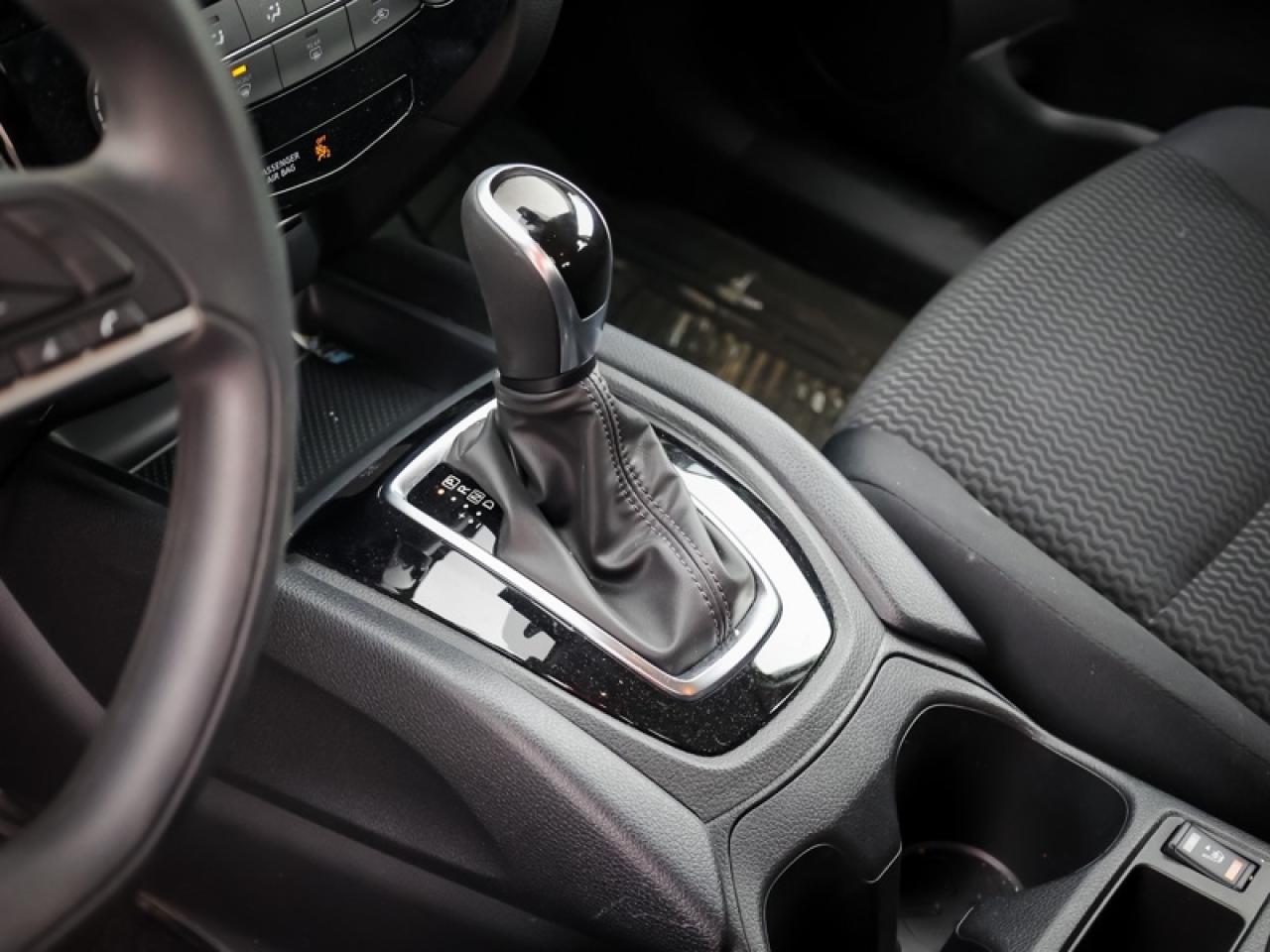 2023 Nissan Qashqai S  - Heated Seats -  Apple CarPlay - $171 B/W Photo