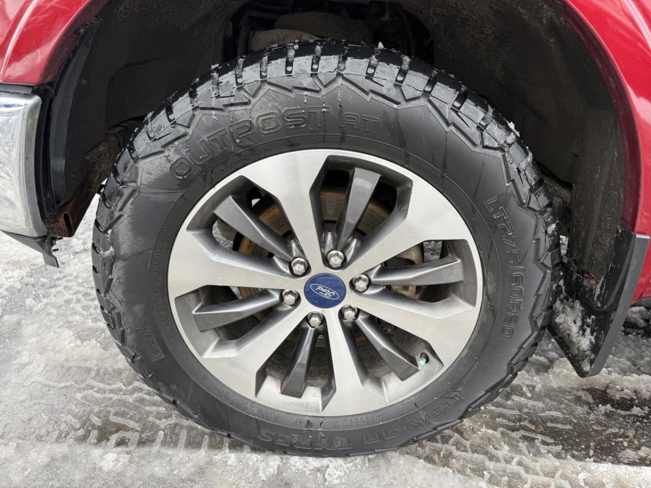 2019 Ford F-150 Lariat 4WD SuperCrew 5.5' Box Photo