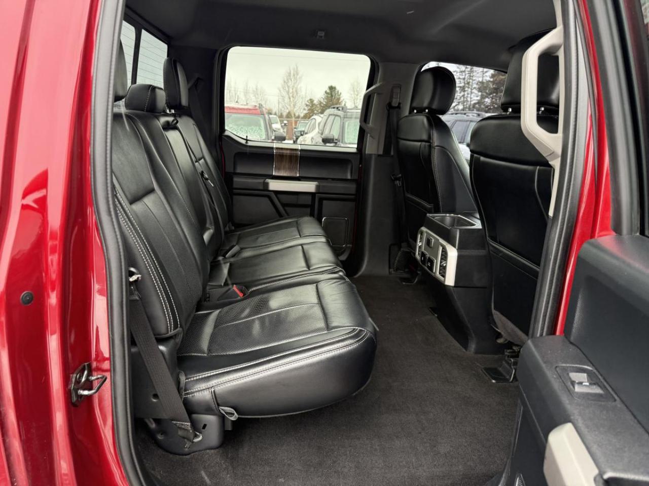2019 Ford F-150 Lariat 4WD SuperCrew 5.5' Box Photo