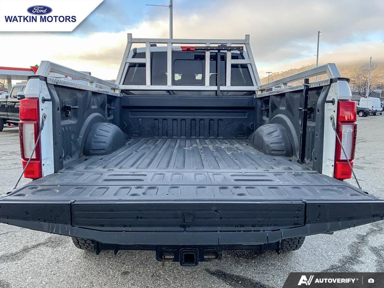 2020 Ford F-350 Superduty 4X4 LARIAT 160'WB Photo14