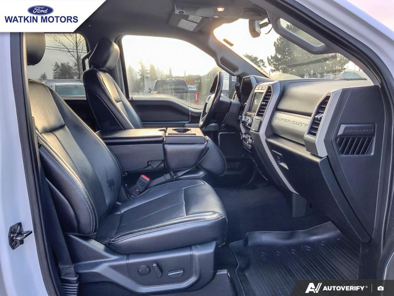 2020 Ford F-350 Superduty 4X4 LARIAT 160'WB Photo24