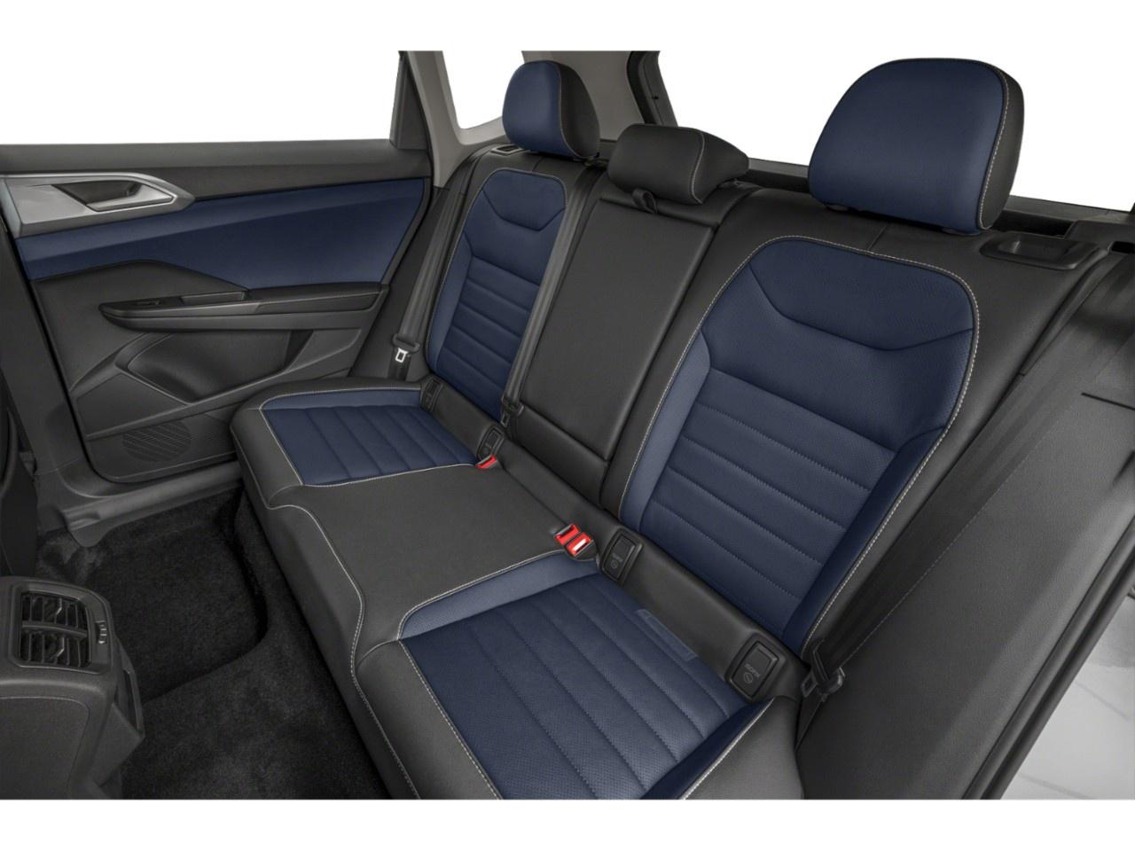 2025 Volkswagen Taos Highline 4MOTION Photo