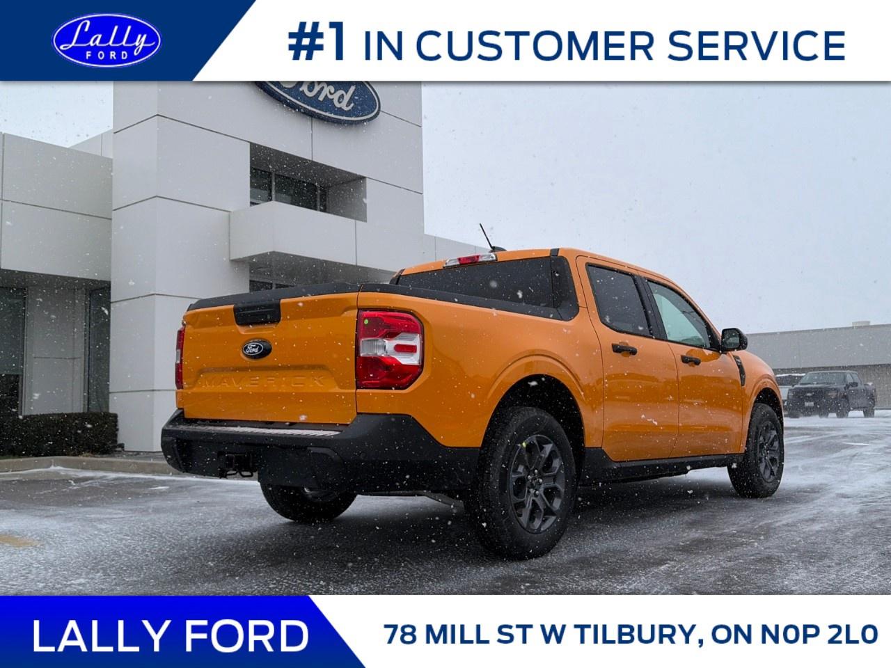 2026 Ford Maverick XLT AWD SuperCrew Photo2