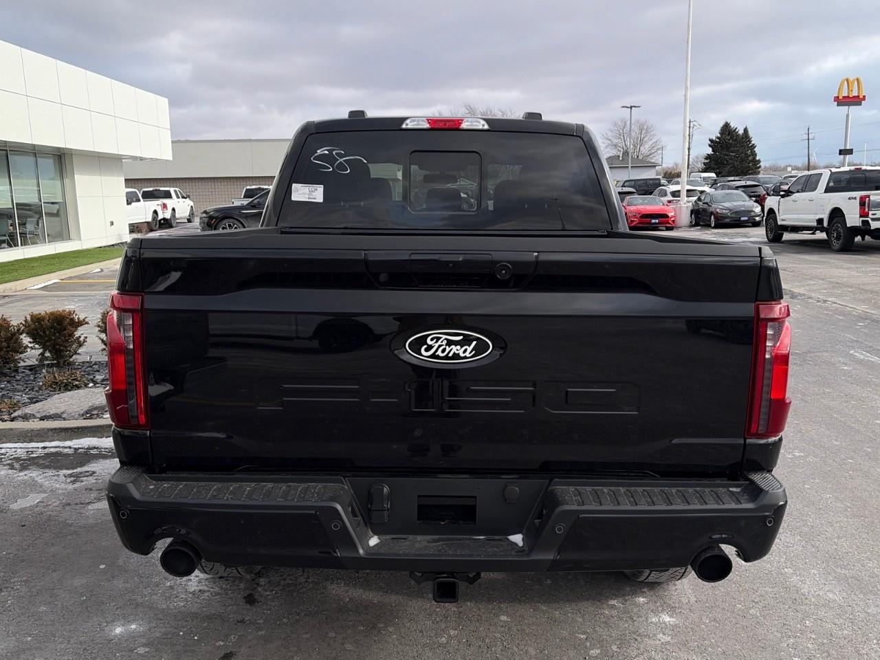2026 Ford F-150 XLT 4WD SuperCrew 5.5' Box Photo3