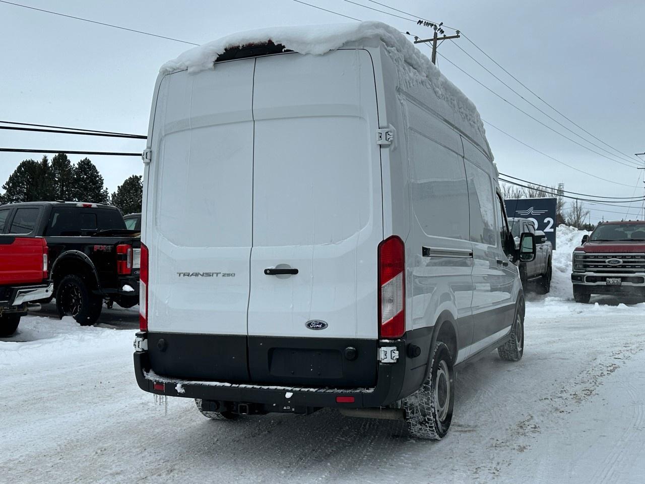 2022 Ford Transit Cargo Van T-250 148" Hi Rf 9070 GVWR RWD Photo