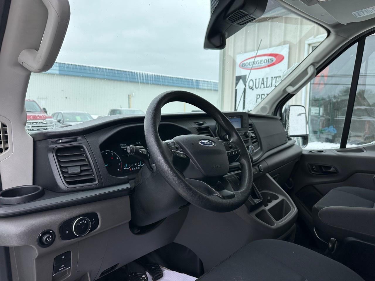 2022 Ford Transit Cargo Van T-250 148" Hi Rf 9070 GVWR RWD Photo