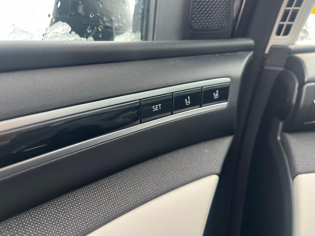 2024 Hyundai Tucson Plug-In Hybrid Ultimate AWD Photo