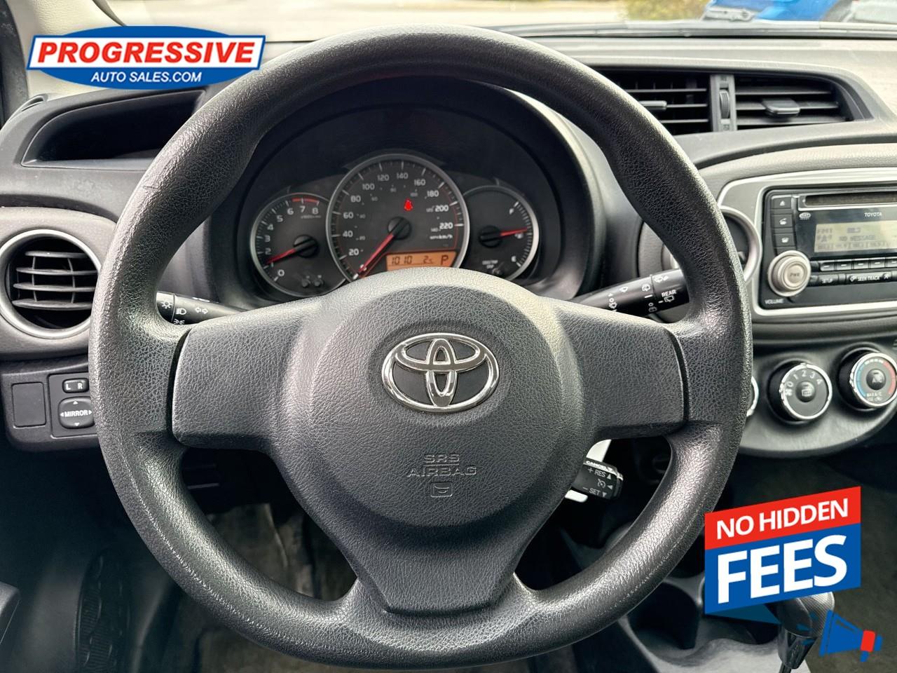 2014 Toyota Yaris LE Photo