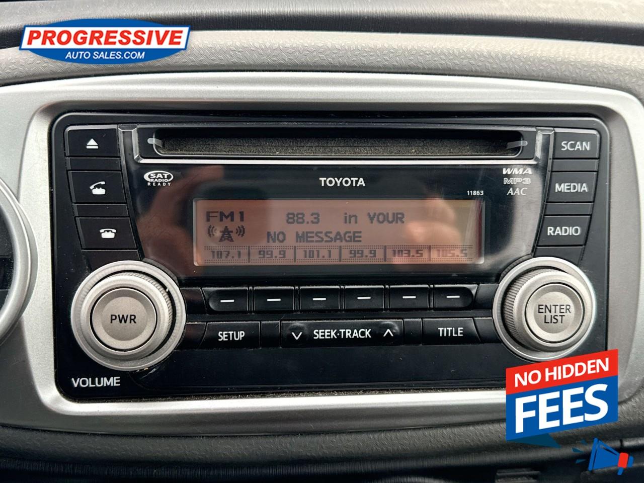 2014 Toyota Yaris LE Photo