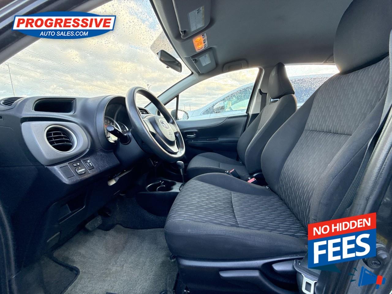 2014 Toyota Yaris LE Photo