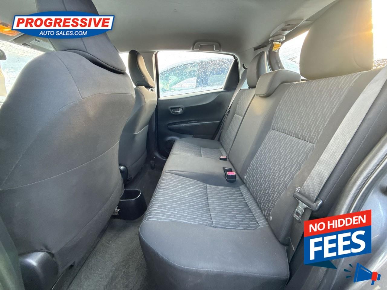 2014 Toyota Yaris LE Photo