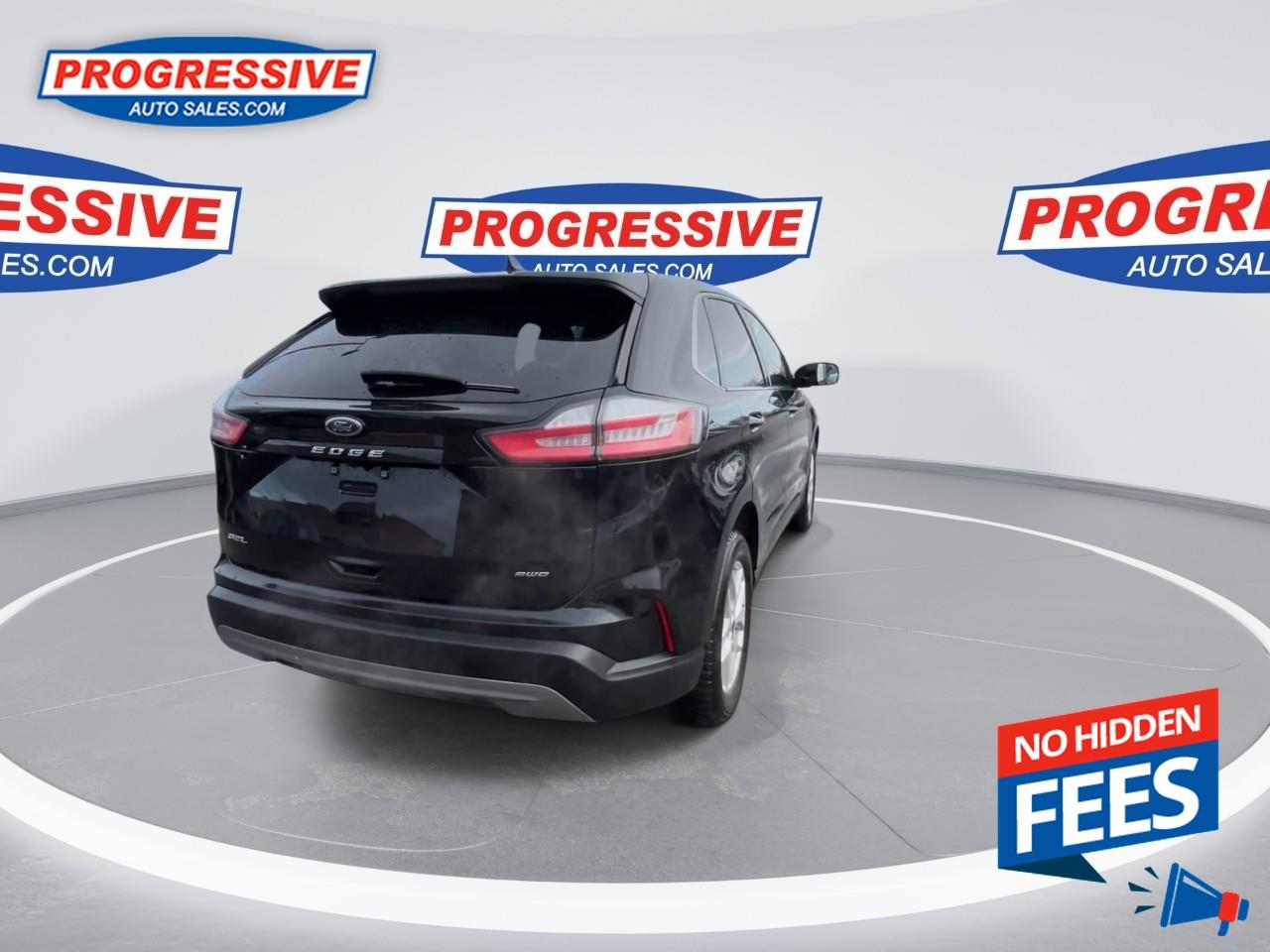 2023 Ford Edge SEL Photo