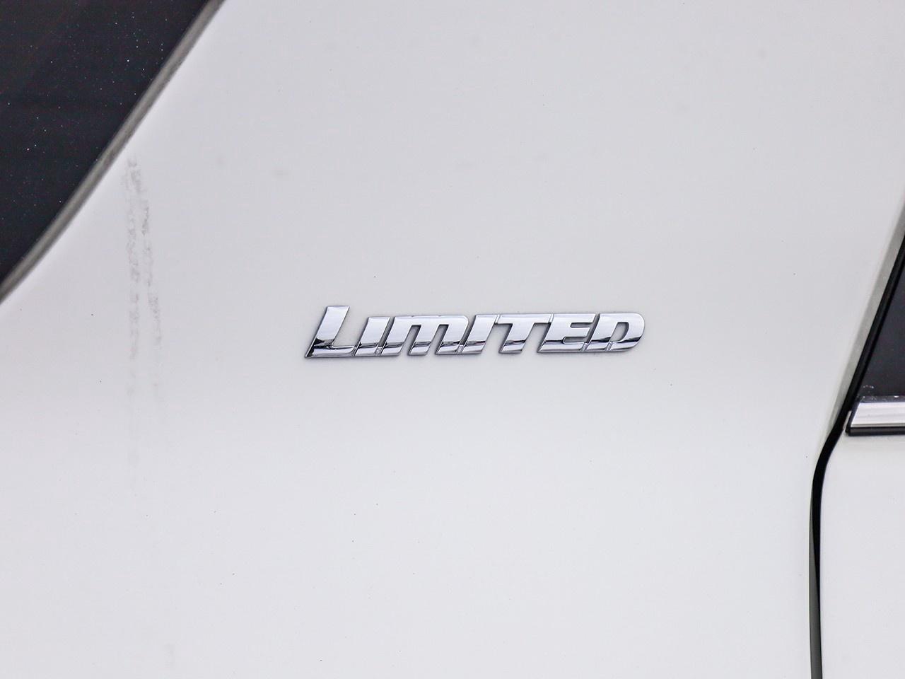 2020 Toyota 4Runner  Photo