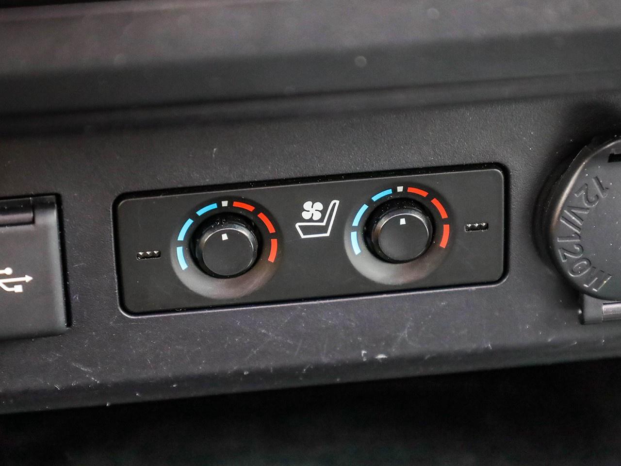 2020 Toyota 4Runner  Photo