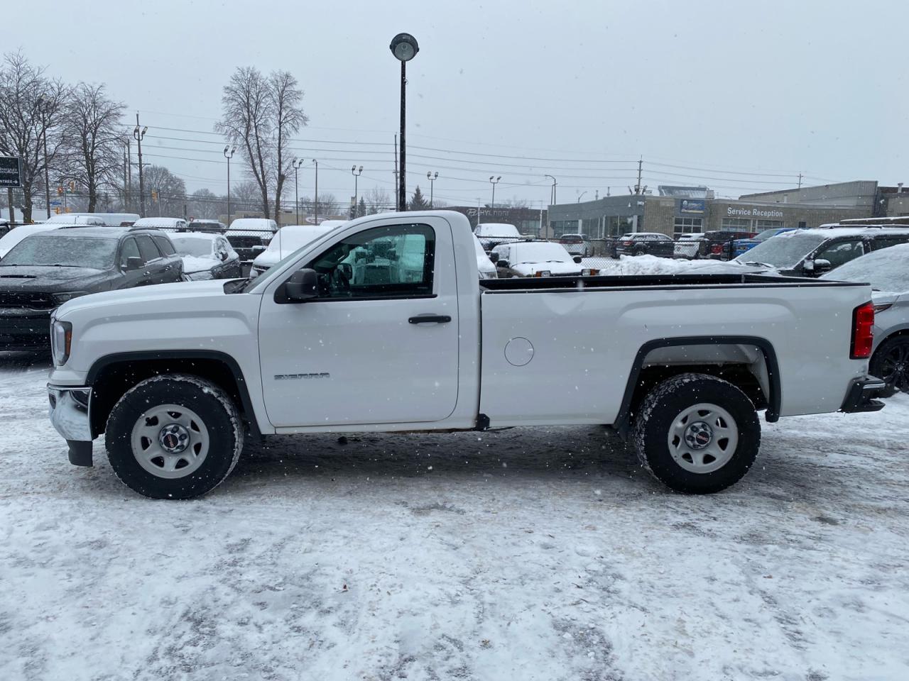2016 GMC Sierra 1500 8' Box | Low Kms | Commercial Leasing Available Photo3