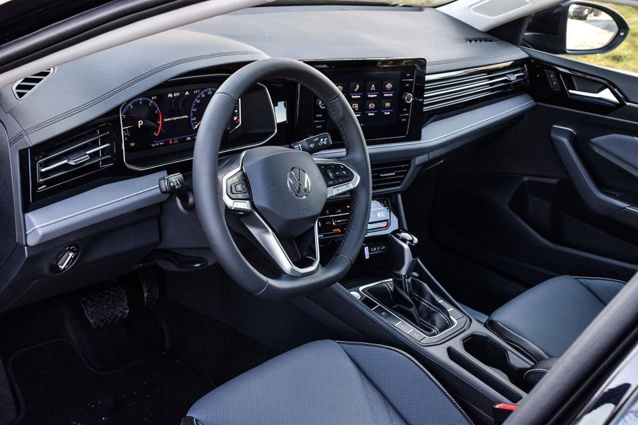 2026 Volkswagen Jetta HIGHLINE Photo