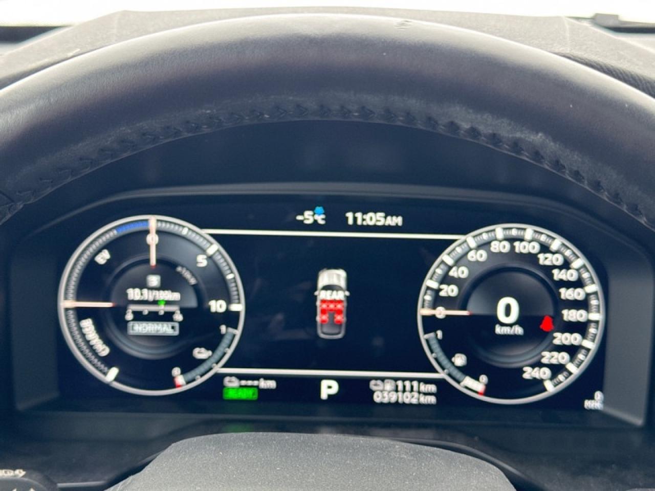 2024 Mitsubishi Outlander Plug-In Hybrid SEL S-AWC Photo