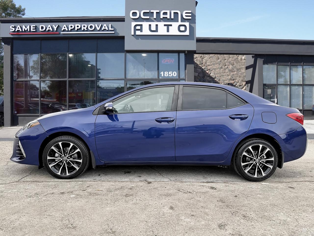 2019 Toyota Corolla SE CVT Photo2