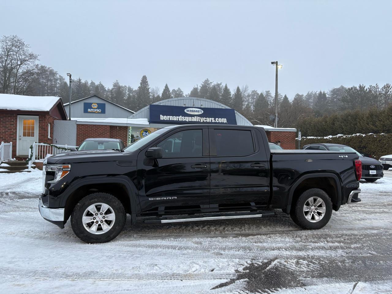 2019 GMC Sierra 1500 4x4 Photo2