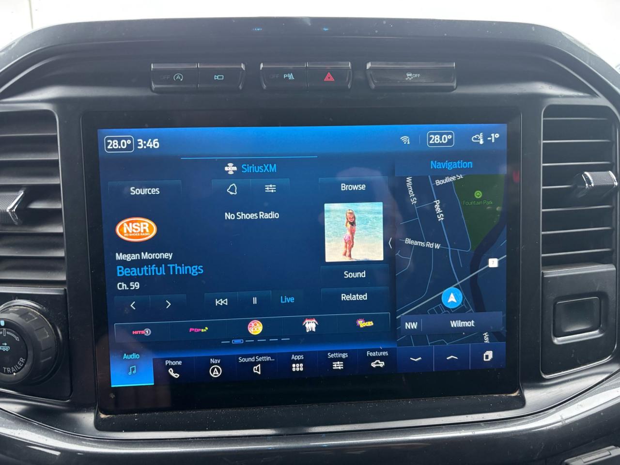 2023 Ford F-150 LOCAL TRADE, SPORT, 20" RIMS, HEATED SEATS! Photo