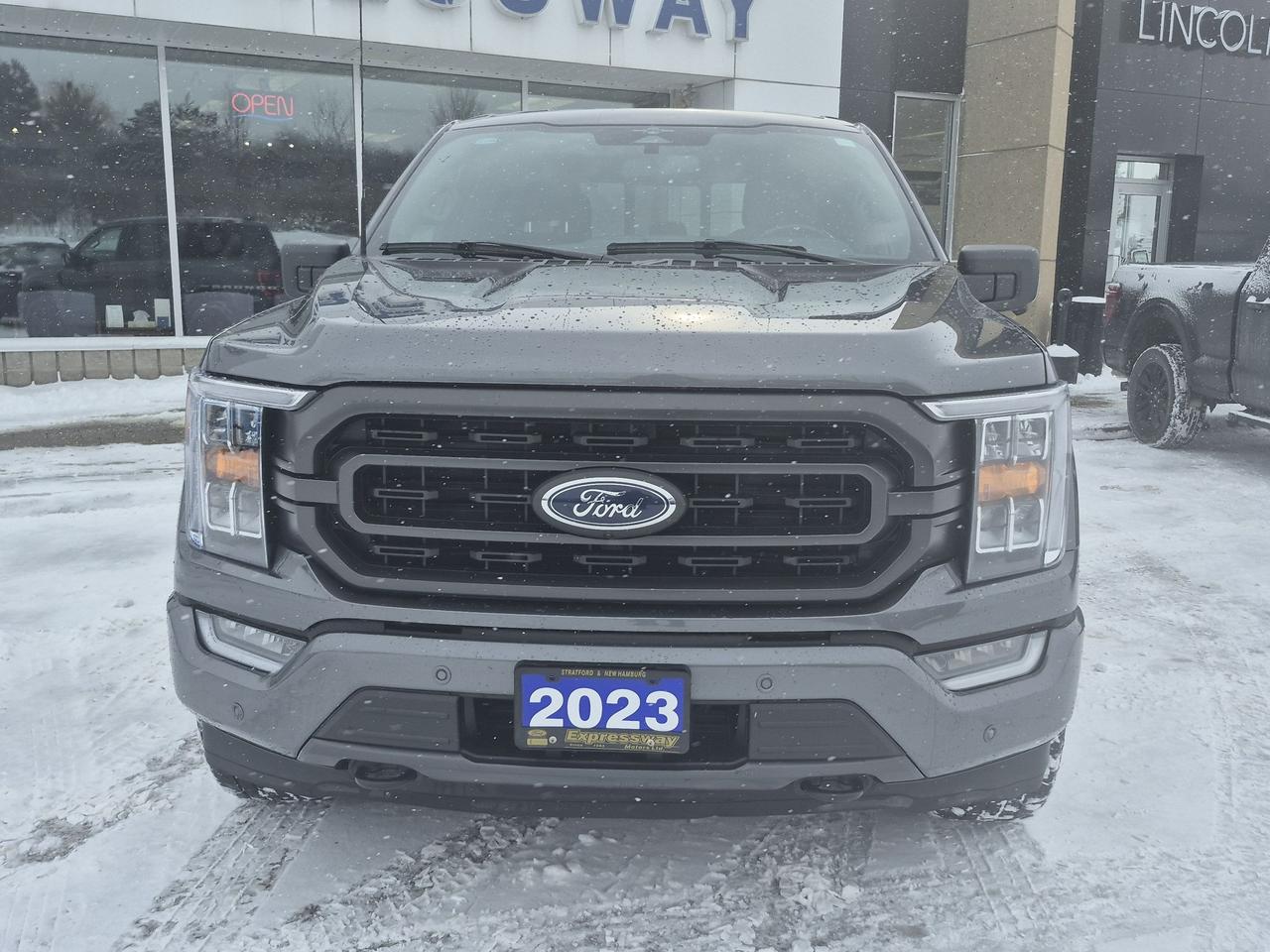 2023 Ford F-150 LOCAL TRADE, SPORT, 20" RIMS, HEATED SEATS! Photo