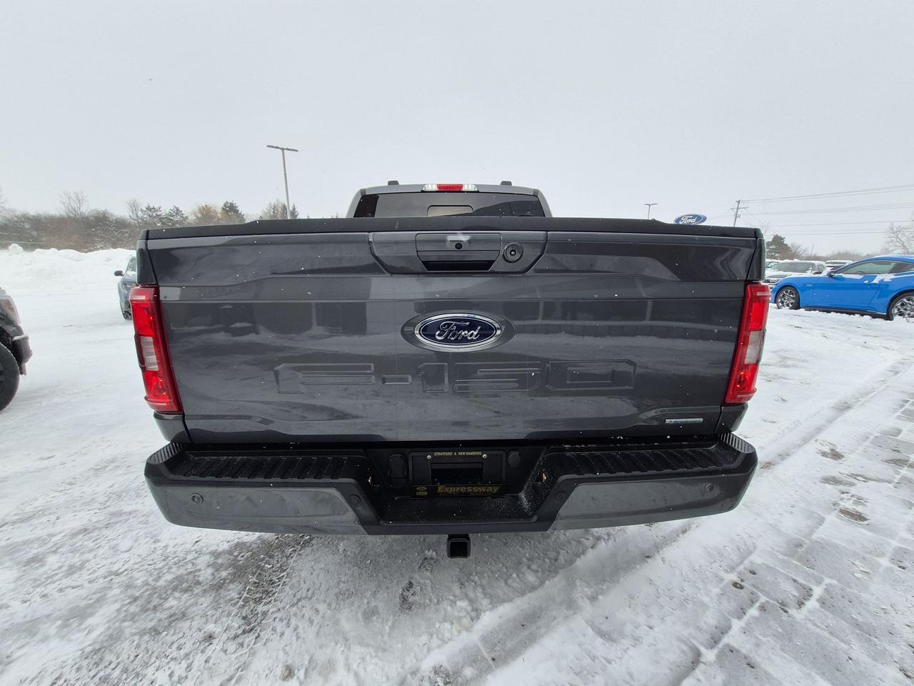 2023 Ford F-150 LOCAL TRADE, SPORT, 20" RIMS, HEATED SEATS! Photo