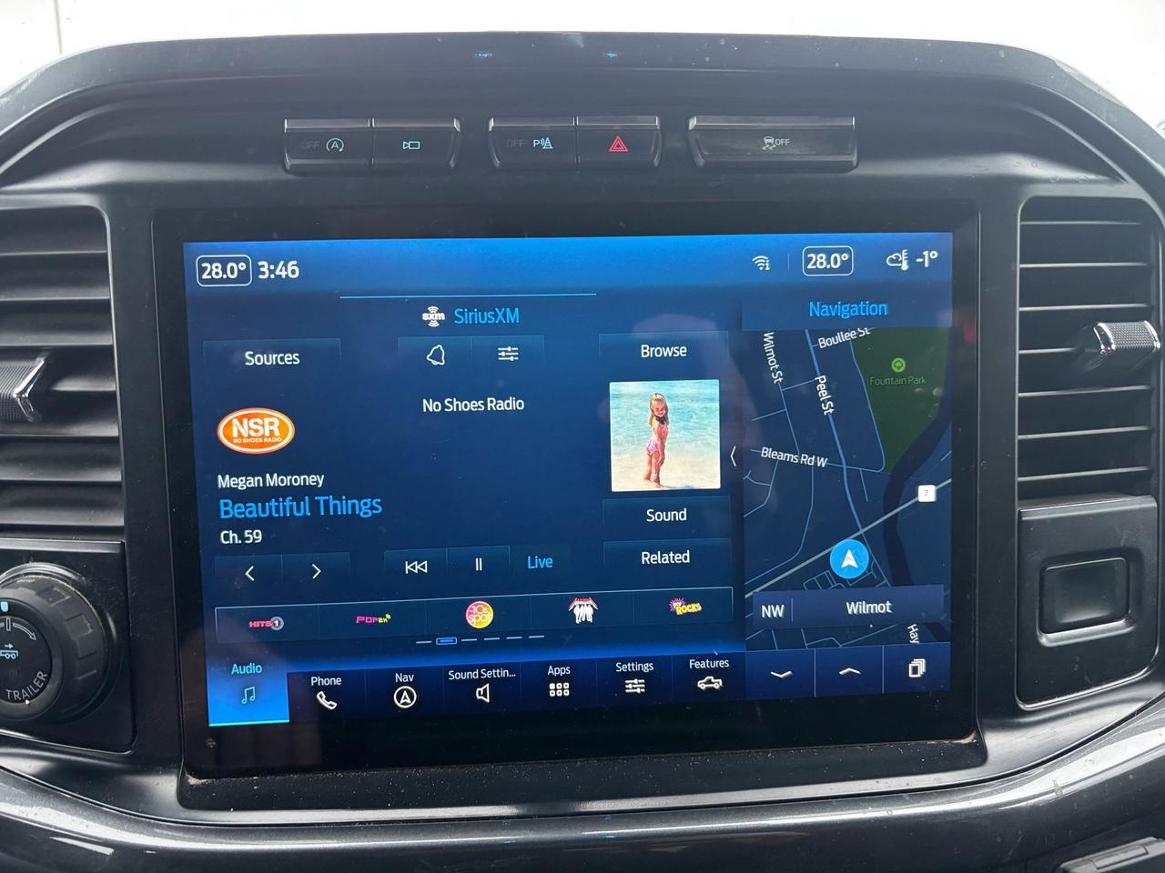 2023 Ford F-150 LOCAL TRADE, SPORT, 20" RIMS, HEATED SEATS! Photo